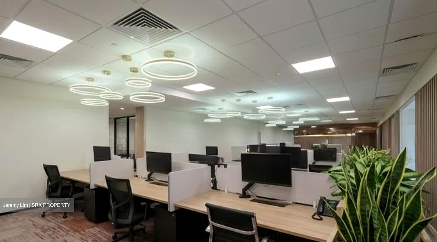 Singapore Land Tower (D1), Office #554784621
